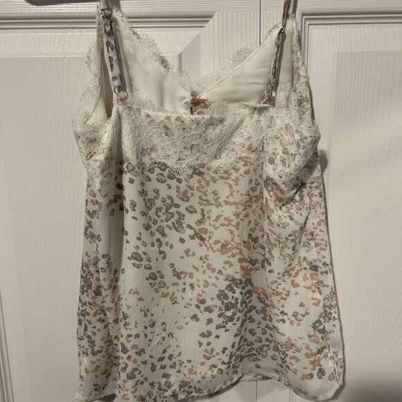 Lace Tank Soft Cream and Pink Design - Picture 3 of 8